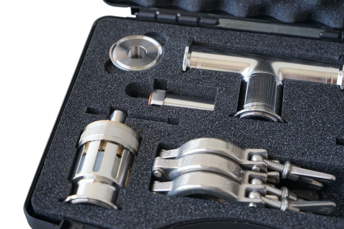 Guardique Tekno Case med skræddersyet skumindretning — custom foam protective solution